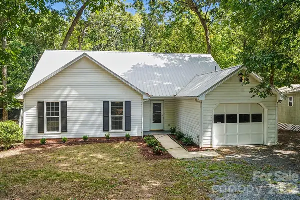 2711 Bob White Circle, Wingate, NC 28174