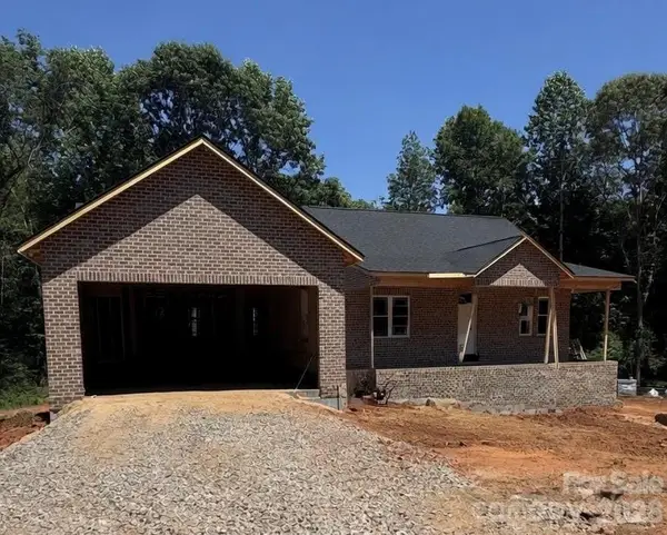 1895 Knolls Drive, Newton, NC 28658