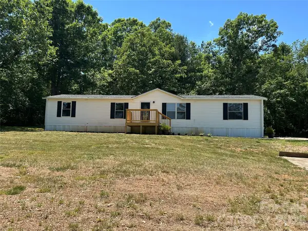 370 Walker Road, Nebo, NC 28761