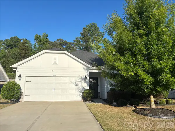 8807 Pennegrove Circle, Charlotte, NC 28214