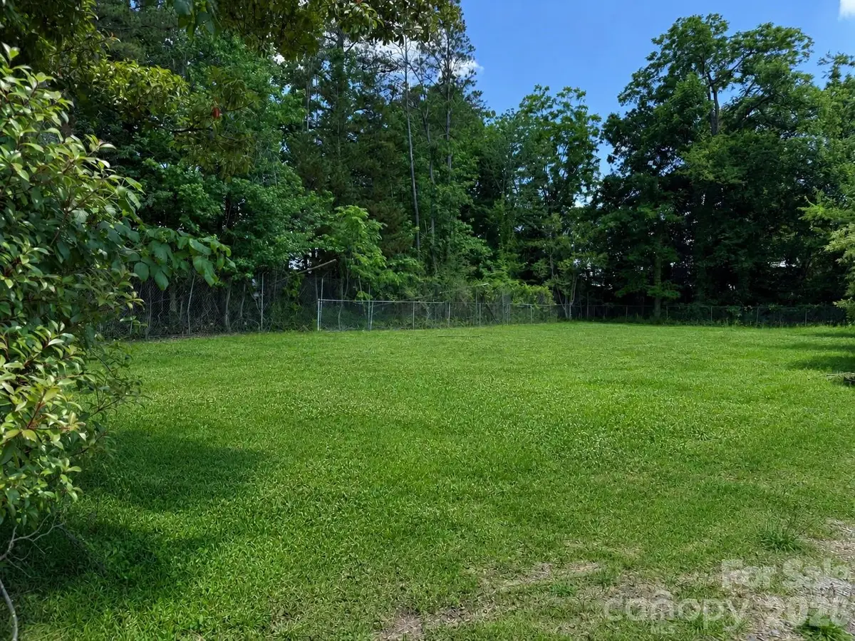 421 Dawn Circle, Charlotte, NC 28213 - #1