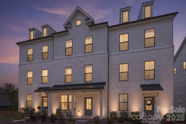 3024 Red Cardinal Lane, Charlotte, NC 28211