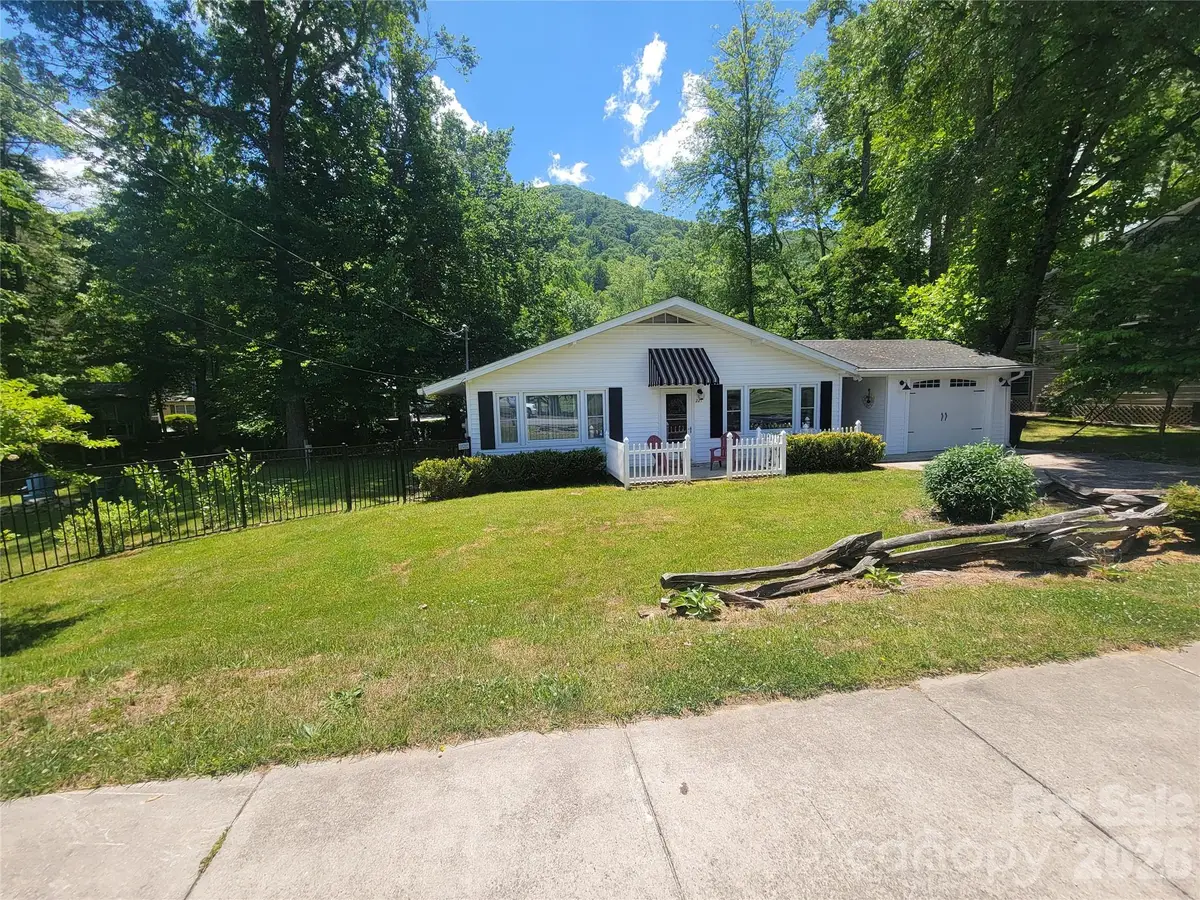 221 Moody Farm Road, Maggie Valley, NC 28751 - #1