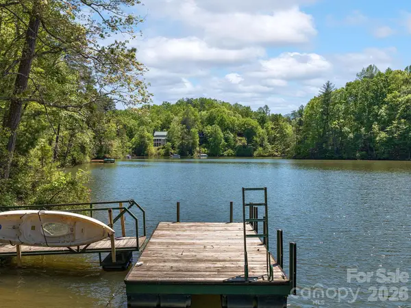 14 South Cove Road #14, Mill Spring, NC 28756
