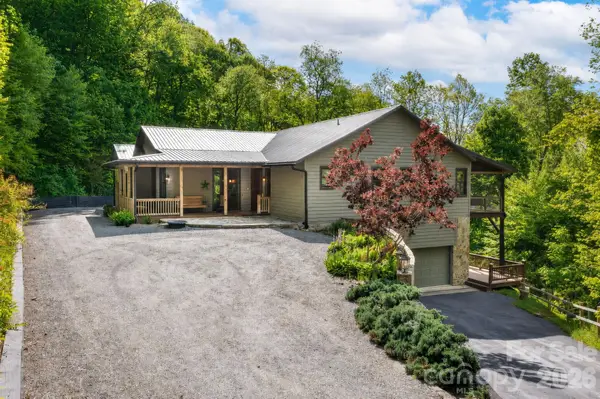 592 Susanna Cove Road, Mars Hill, NC 28754