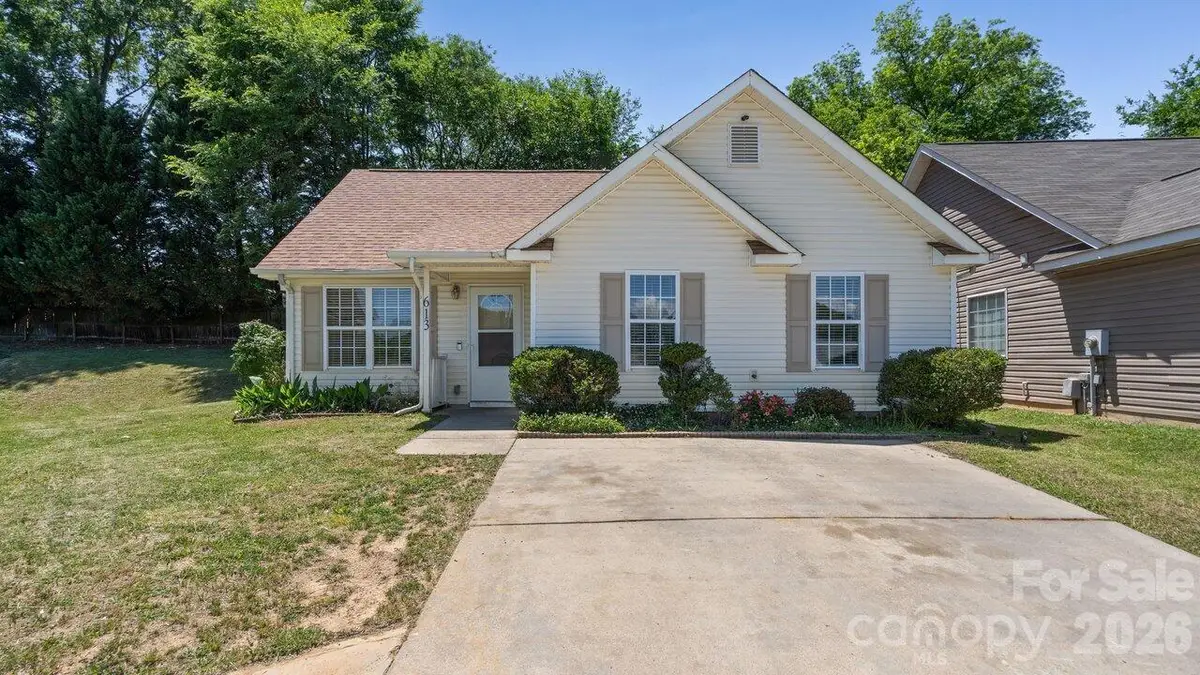 613 Hoskins Ridge Lane, Charlotte, NC 28216 - #1