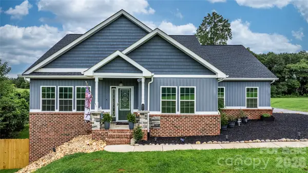 111 Pinewood Road, Granite Falls, NC 28630