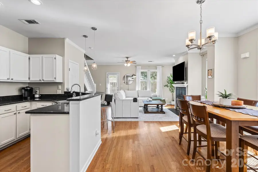 2538 Dilworth Heights Lane, Charlotte, NC 28209 - #2