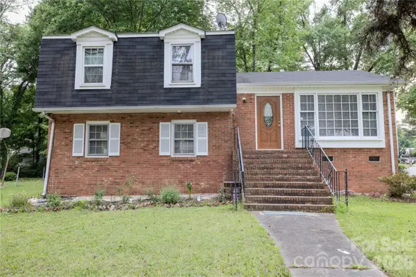 2545 Cedarwild Road, Charlotte, NC 28212