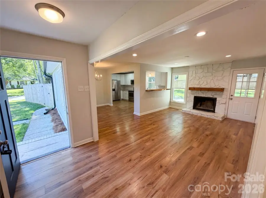 4554 Strangford Avenue, Charlotte, NC 28215 - #3