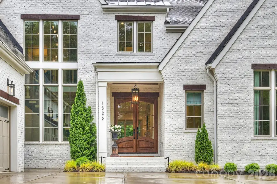1525 Lynway Drive, Charlotte, NC 28203 - #2