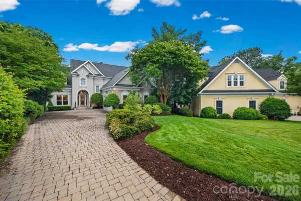 15901 Riverpointe Drive, Charlotte, NC 28278