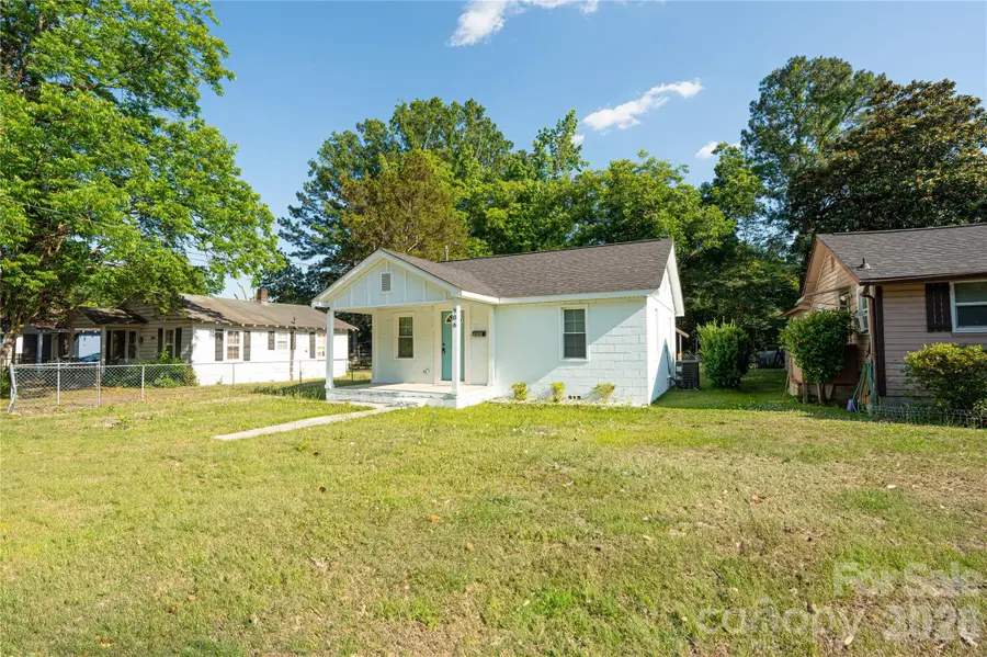 906 Gladstone Street, Florence, SC 29501 - #3