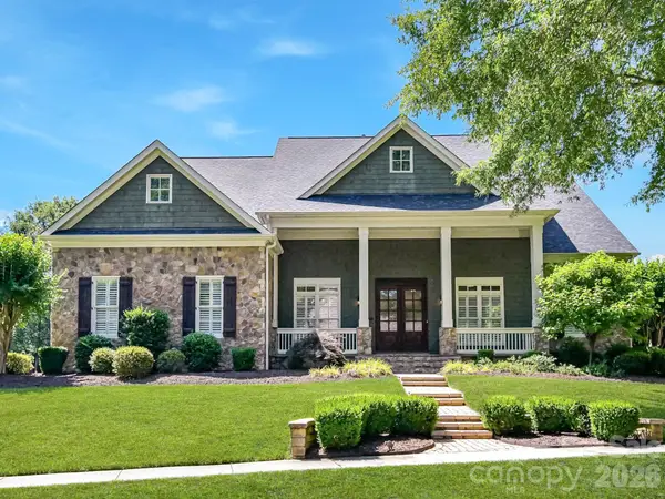 7805 Pemswood Street, Charlotte, NC 28277