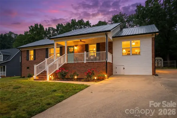 1293 Hickory Nut Lane, Lincolnton, NC 28092