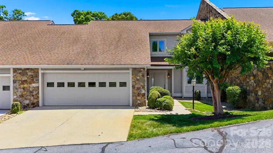 3677 Rock Bridge Drive Ne, Conover, NC 28613 - #2