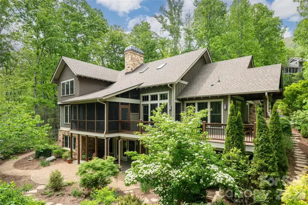 20 Higdon Lane, Fairview, NC 28730