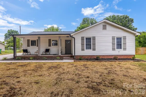 12101 Charing Grove Lane, Charlotte, NC 28273