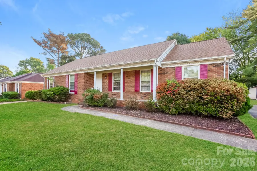 7114 Fox Hunt Road, Charlotte, NC 28212 - #2