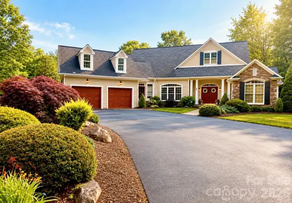 483 Cross Creek Drive #26, Marion, NC 28752