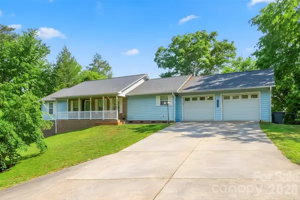 570 Pleasant View Drive, Marion, NC 28752