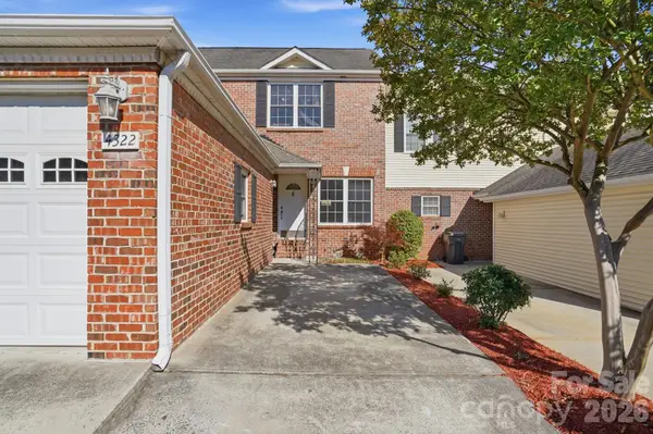 4322 Laurel Hill Lane, Charlotte, NC 28217