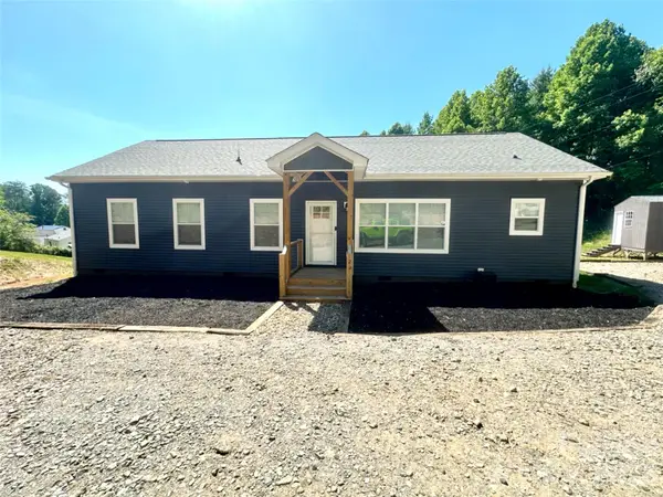 2 Watsell Drive, Leicester, NC 28748
