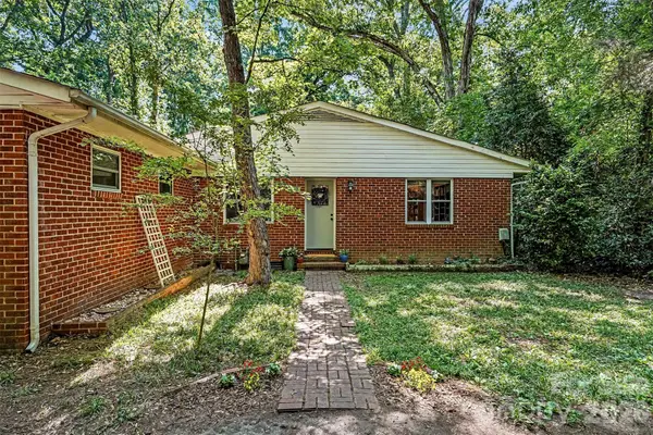 812 Saint Michaels Lane, Gastonia, NC 28052