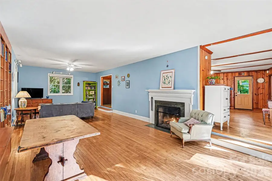 812 Saint Michaels Lane, Gastonia, NC 28052 - #3