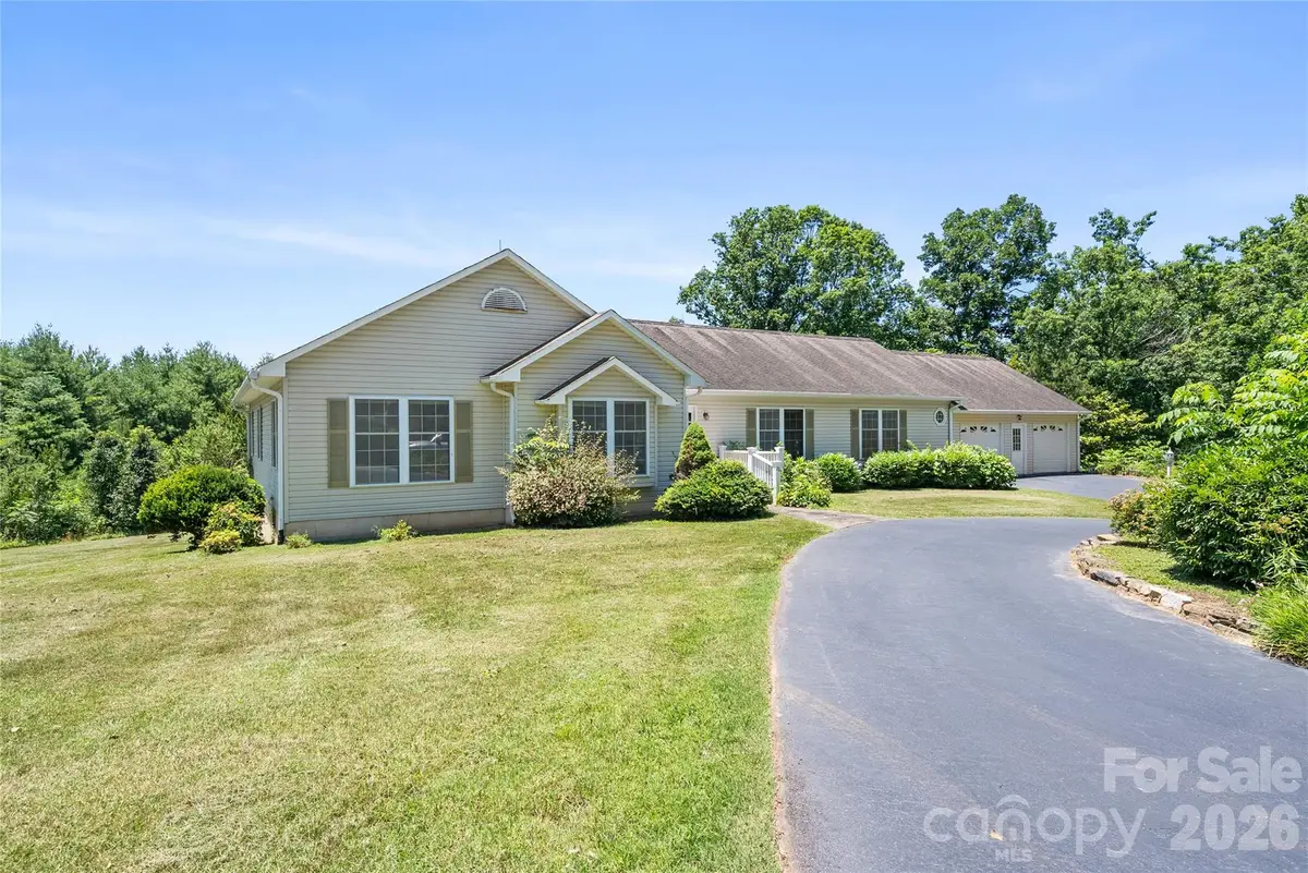 28 Song Bird Lane, Weaverville, NC 28787 - #1