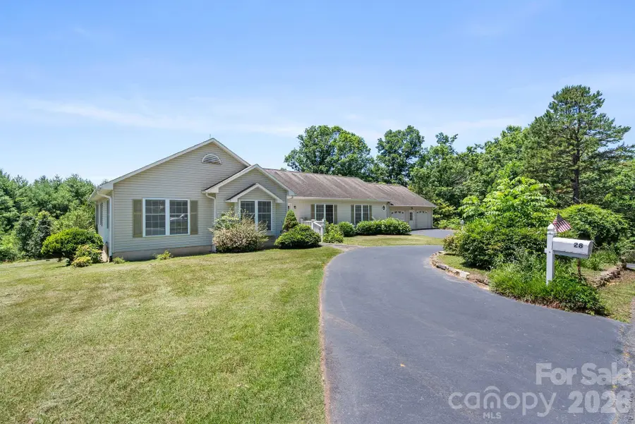 28 Song Bird Lane, Weaverville, NC 28787 - #2