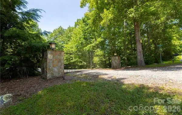 00 Rabbit Hop Road #16 & 17, Spruce Pine, NC 28777