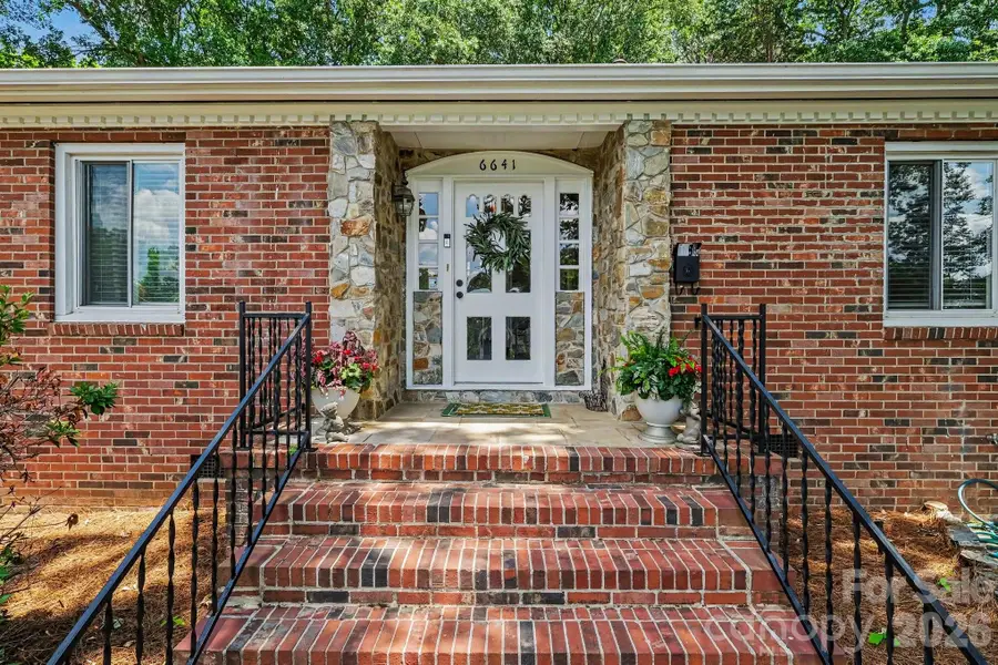 6641 Brookmeade Drive, Charlotte, NC 28226 - #2