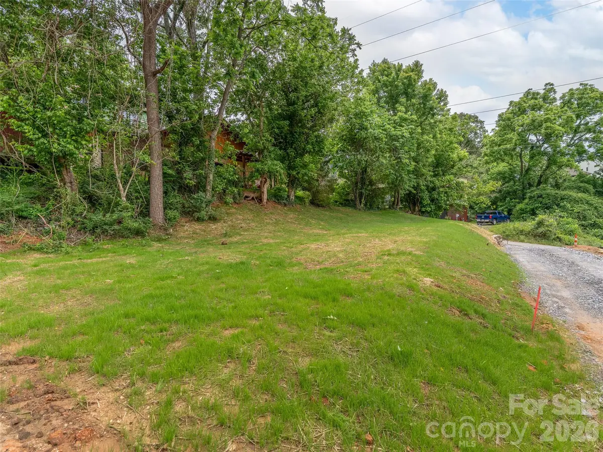 25 Trade Street, Asheville, NC 28801 - #1