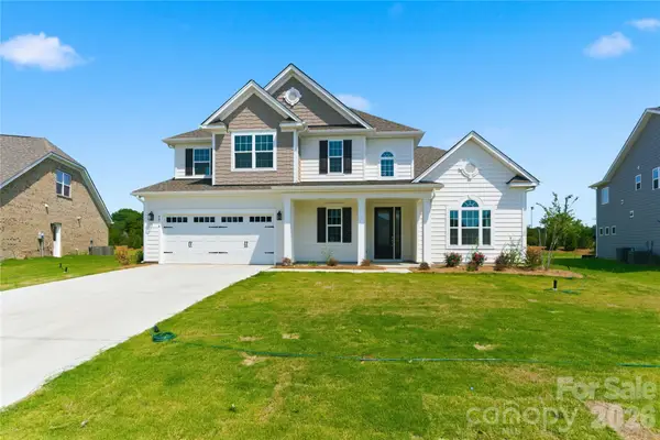 4016 Dahlia Drive, Harrisburg, NC 28075