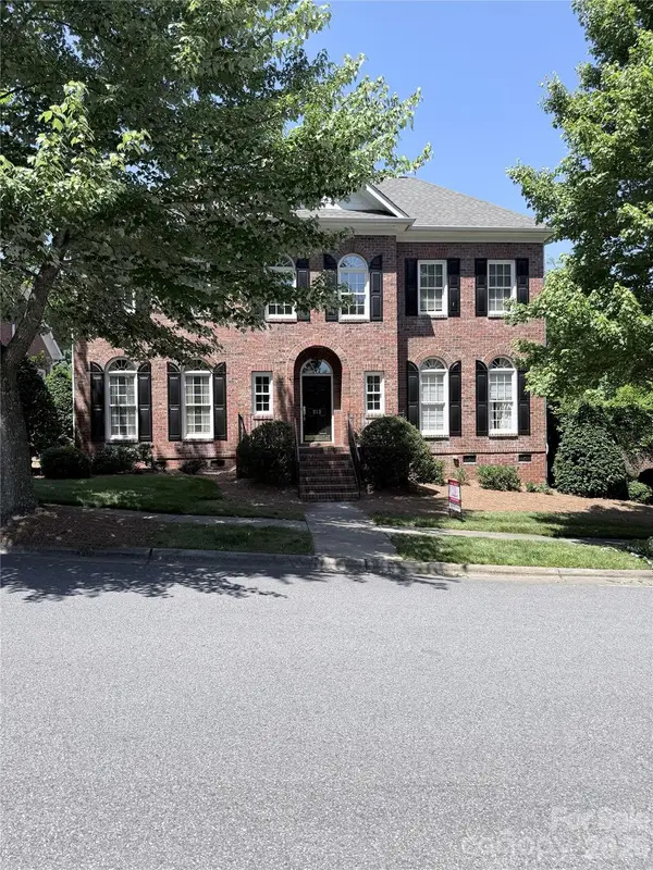 212 Hawthorne Park Avenue, Belmont, NC 28012