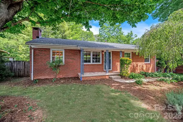39 Grandview Road, Asheville, NC 28806