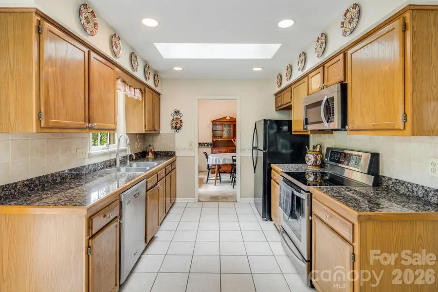 636 Goldview Drive, Hendersonville, NC 28791 - #3