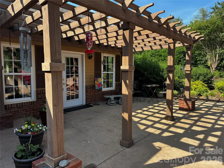 204 Old Stagecoach Road, Lawndale, NC 28090 - #2