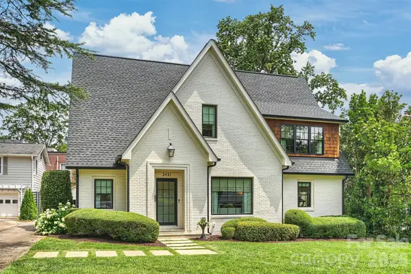2421 Hassell Place, Charlotte, NC 28209