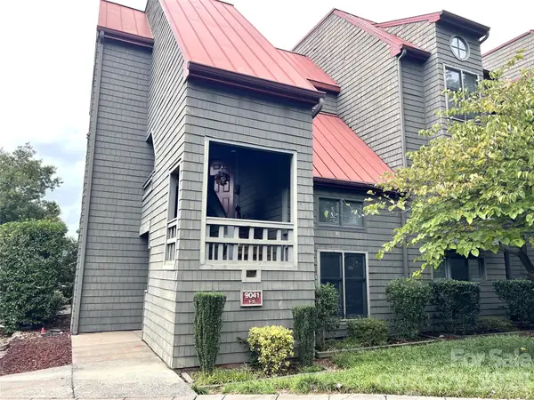 9041 J M Keynes Drive, Charlotte, NC 28262