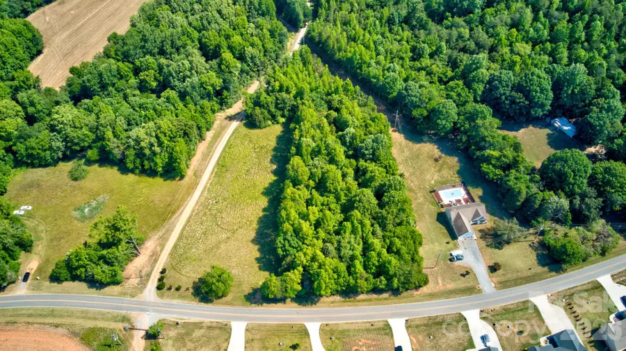 000 Ritchie Road, Lincolnton, NC 28092 - #2