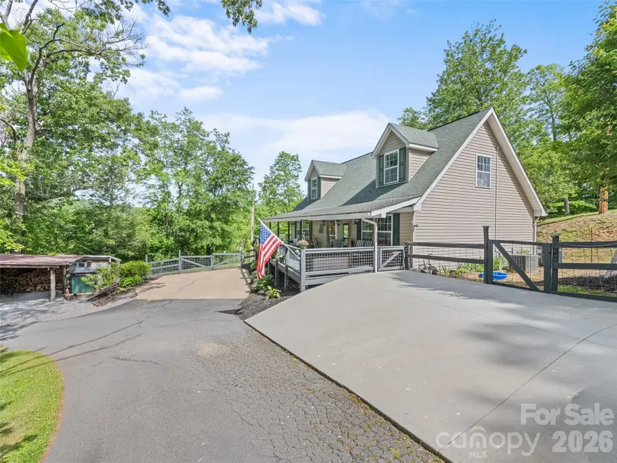 222 Thistle Ridge, Clyde, NC 28721 - #3