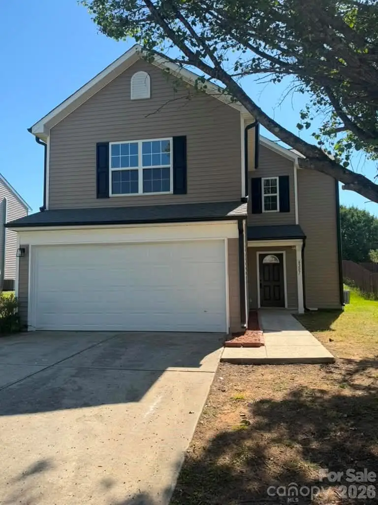 8207 Belmont Stables Drive, Charlotte, NC 28216 - #1