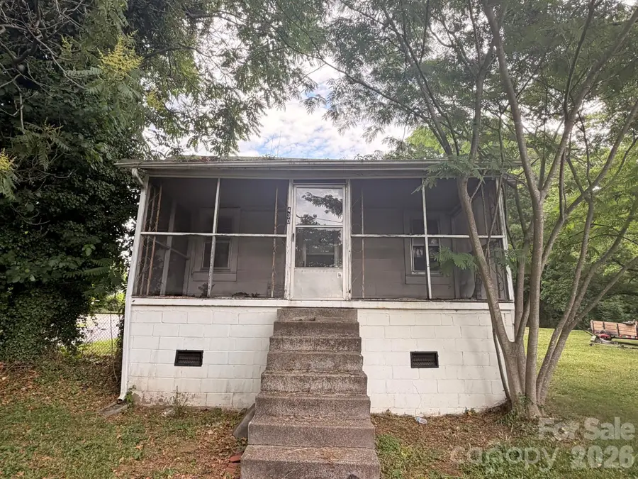 430 E D Street, Newton, NC 28658 - #2