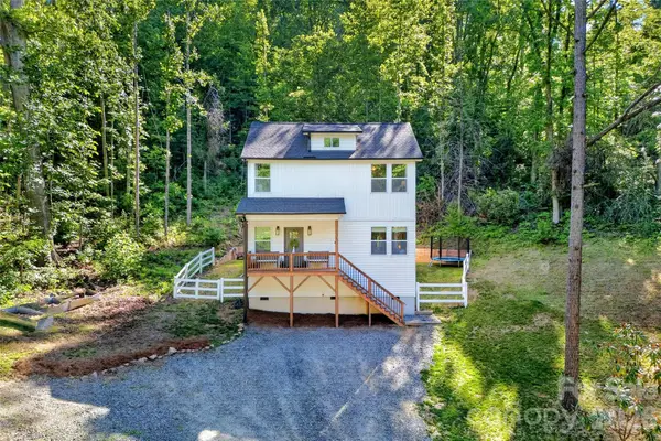 215 David Ridge Road, Black Mountain, NC 28711