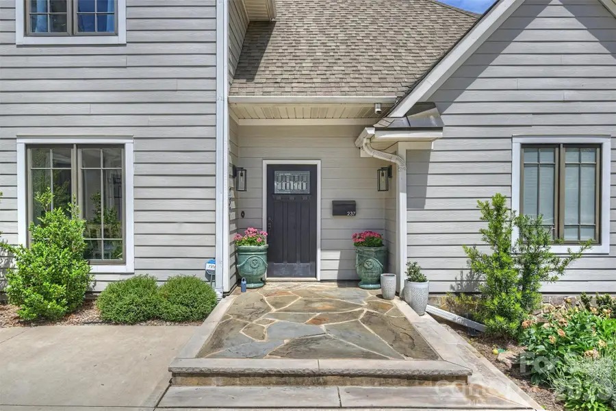 237 Hunter Lane, Charlotte, NC 28211 - #2