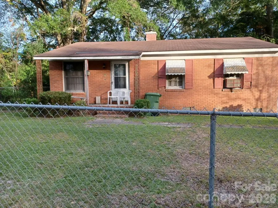 806 N Brunson Street, Florence, SC 29506 - #3
