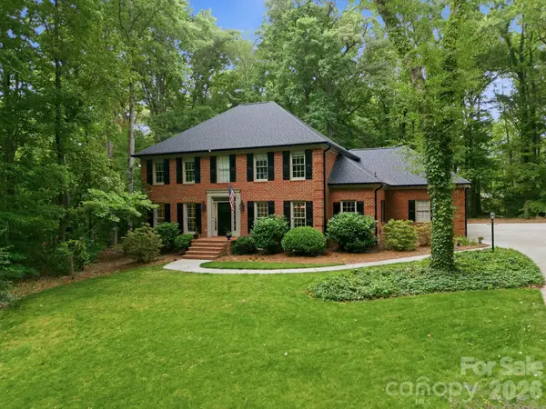 1526 Chadmore Lane Nw, Concord, NC 28027
