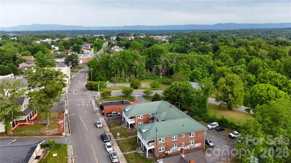 1007 S Main Street, Mount Airy, NC 27030